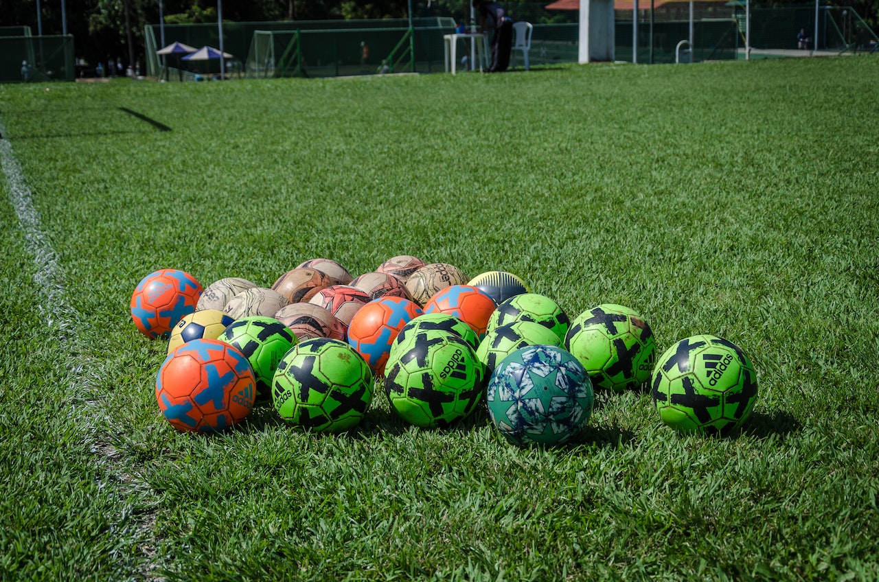 soccer ball size by age 1
